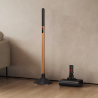 Aparat vertical pentru curatare umeda Dyson PencilWash WR04 637239-01, 300/340 ml, 30 min, 100 m², 2 moduri, Autopropulsie, Inclinare de 170°, LED, Negru/Auriu