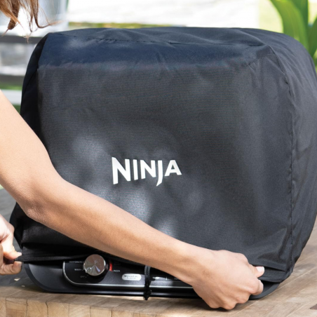 Husă pentru grătar Ninja Woodfire XSKOCVREUK, compatibilă cu modelul OO101, rezistentă la apă, nu-și pierde culoarea, negru