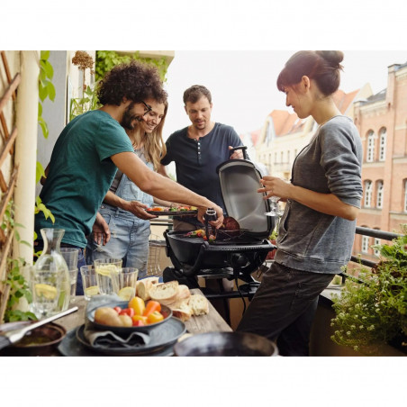 Електрическо барбекю Weber Q2400 WB55020079DL, 2200W, 290C, 55x39 см, Емайлирани с порцелан чугунени скари, Вградени дръжки, Тъмносив