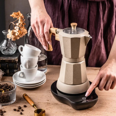 Aparat electric de cafea cubanez Klausberg KB 7999, 500 W, 6 cesti, Element de incalzire incorporat, Supapa de siguranta, Bej