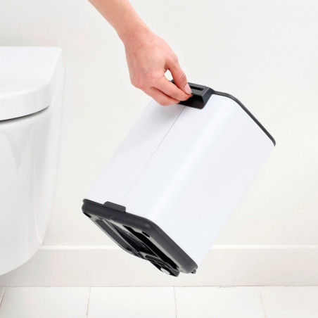 Coș de gunoi Brabantia Bo Pedal 1010117, 4 l, închidere ușoară, bază antiderapantă, alb