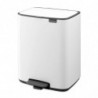 Coș de gunoi Brabantia Bo Pedal 1010119, 12 l, închidere ușoară, bază antiderapantă, alb