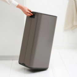 Coș de gunoi Brabantia Bo Pedal 1010129, 30 l, închidere ușoară, bază antiderapantă, gri