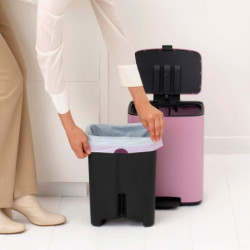 Coș de gunoi Brabantia Bo Pedal 1010446, 12 l, închidere ușoară, bază antiderapantă, roz