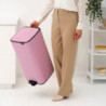 Coș de gunoi Brabantia Bo Pedal 1010447, 30 l, închidere ușoară, bază antiderapantă, roz