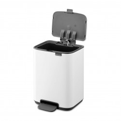 Coș de gunoi Brabantia Bo Pedal 1010117, 4 l, închidere ușoară, bază antiderapantă, alb