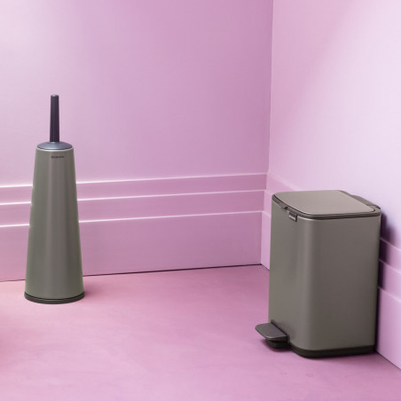 Coș de gunoi Brabantia Bo Pedal 1010126, 4 l, închidere ușoară, bază antiderapantă, gri