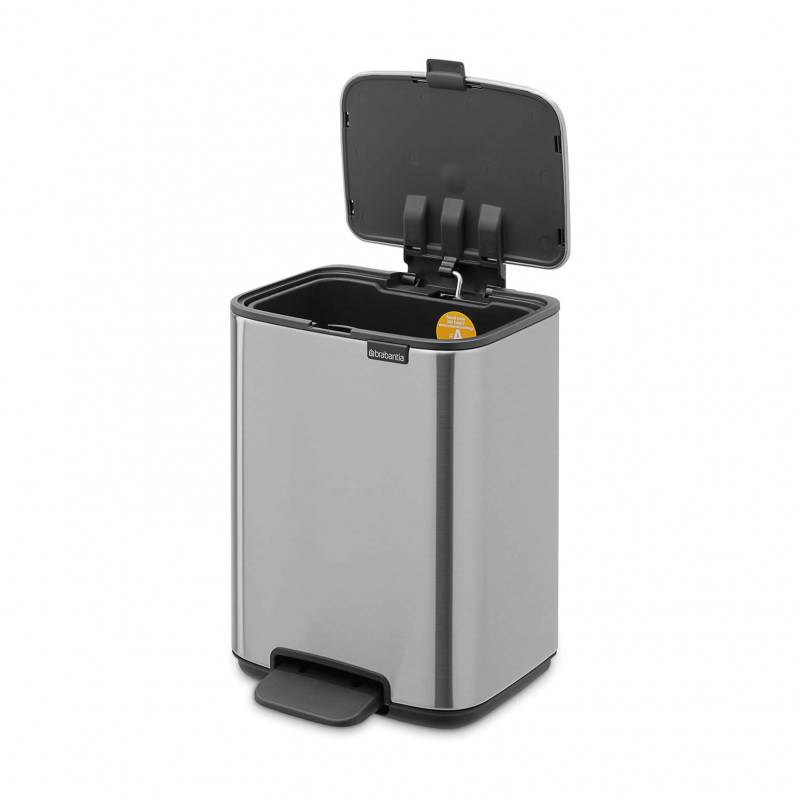 Coș de gunoi Brabantia Bo Pedal 1010141, 4 l, închidere ușoară, bază antiderapantă, rezistent la amprente, inox/mat