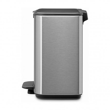 Coș de gunoi Brabantia Bo Pedal 1010141, 4 l, închidere ușoară, bază antiderapantă, rezistent la amprente, inox/mat