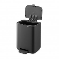 Coș de gunoi Brabantia Bo Pedal 1010131, 4 l, închidere ușoară, bază antiderapantă, finisaj mineral, gri închis