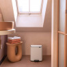 Coș de gunoi Brabantia Bo Pedal 1010119, 12 l, închidere ușoară, bază antiderapantă, alb