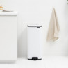 Cos de gunoi Brabantia Bo Pedal 1010120, 30 l, Inchidere usoara, Baza antiderapanta, Alb