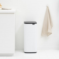 Coș de gunoi Brabantia Bo Touch 1010121, 30 l, deschidere lină și silențioasă, deschidere largă, alb