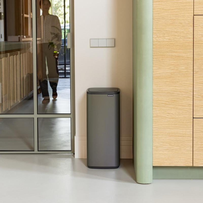 Coș de gunoi Brabantia Bo Touch 1010130, 30 l, deschidere lină și silențioasă, deschidere largă, gri
