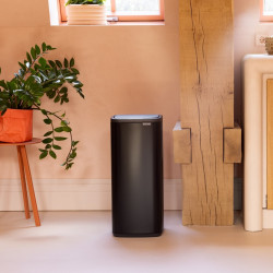 Coș de gunoi Brabantia Bo Touch 1010140, 30 l, deschidere lină și silențioasă, deschidere largă, negru