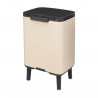 Coș de gunoi Brabantia Bo Small Hi 1010461, 7 l, cu capac ridicat, deschidere lină și silențioasă, bază antiderapantă, bej