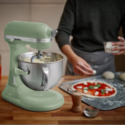 Mixer planetar KitchenAid Artisan 5KSM60SPXEPT Pistachio, 375 W, 5,6 l, 11 viteze, 67 de puncte de contact, Ridicare automata a bolului, Viteza speciala pentru incorporare, Verde deschis