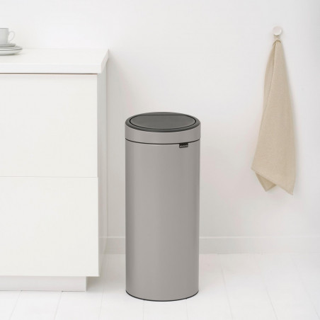 Coș de gunoi Brabantia Touch Bin New 1010459, 30 l, închidere silențioasă și lină, gri deschis