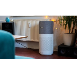 La mâna a doua: Purificator de aer Philips AC3033/10, SMART, Wi-Fi, 55W, pentru până la 135 m2, HEPA, senzori inteligenți, alb/gri