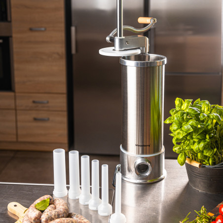 La mâna a doua: Mașină de umplut cârnați Klausberg KB 7927, 5 Kg, Manuală, 14-35mm, 6 pâlnii, Inox