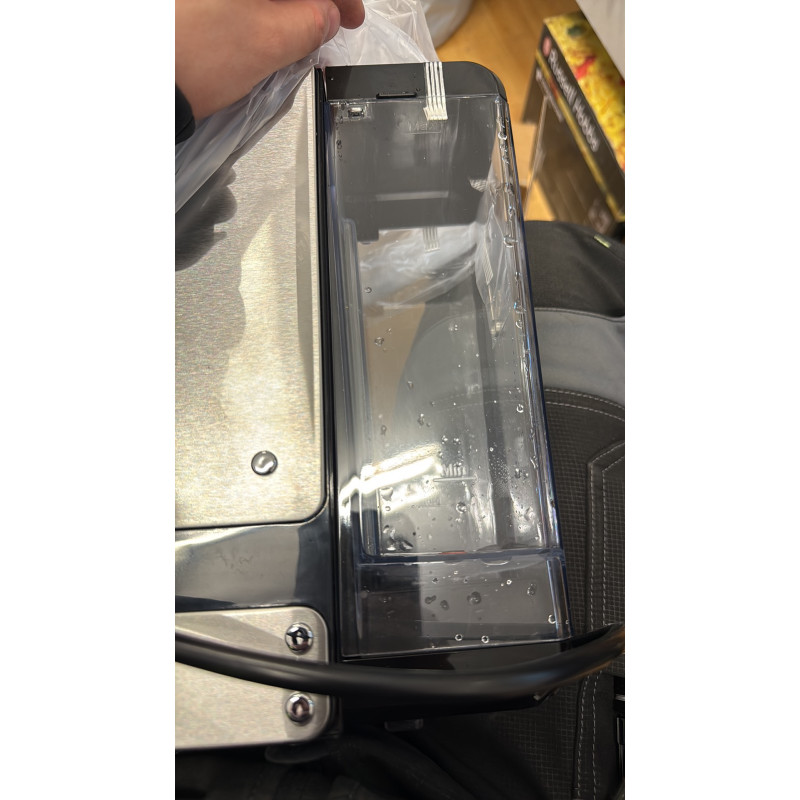 La mâna a doua: Espressor cafea macinata si capsule 8in1 Oliver Voltz OV51171N8M, 1450W, 1 L, 5 adaptoare, 19 bar, Negru/Argintiu