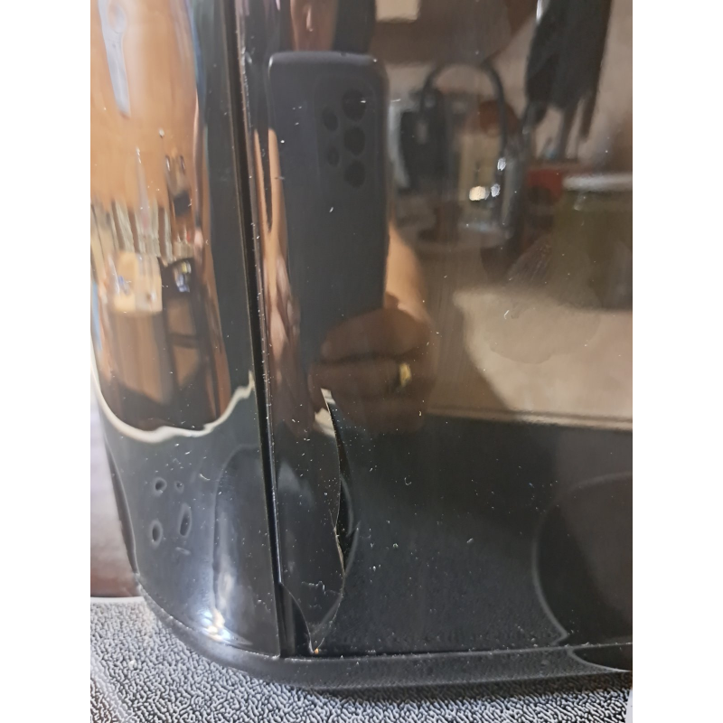 La mâna a doua: Friteuza cu aer cald AirFryer Rosberg R51980CB, 1800W, 8 L, 7 programe, Timer, Negru