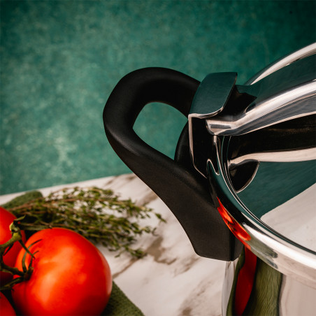 La mâna a doua: Oala sub presiune Rosberg R51311A7, 7 litri, 2 capace, Inductie, Fund cu trei straturi, Inox