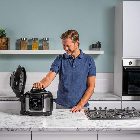 Multicooker sub presiune Ninja Foodi OP350FR, 1400 W, 6 l, 9 programe, 40-200 °C, TenderCrisp®, Acoperire ceramică, Menținerea căldurii, Pui întreg, Negru/inoxidabil
