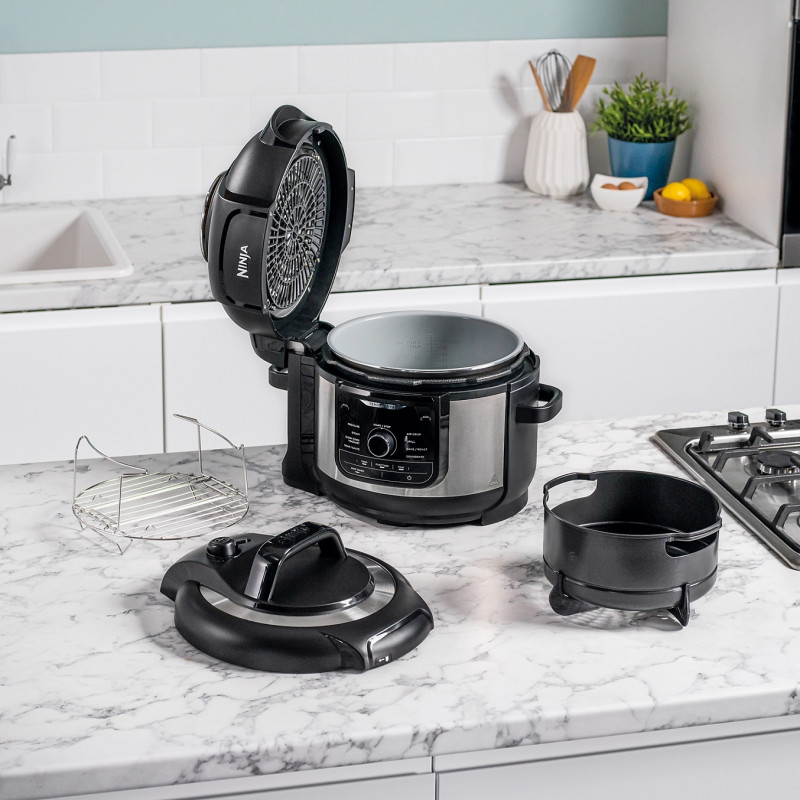 Multicooker sub presiune Ninja Foodi OP350FR, 1400 W, 6 l, 9 programe, 40-200 °C, TenderCrisp®, Acoperire ceramică, Menținerea căldurii, Pui întreg, Negru/inoxidabil