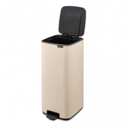 Coș de gunoi Brabantia Bo Pedal 1010124, 30 l, închidere ușoară, bază antiderapantă, bej