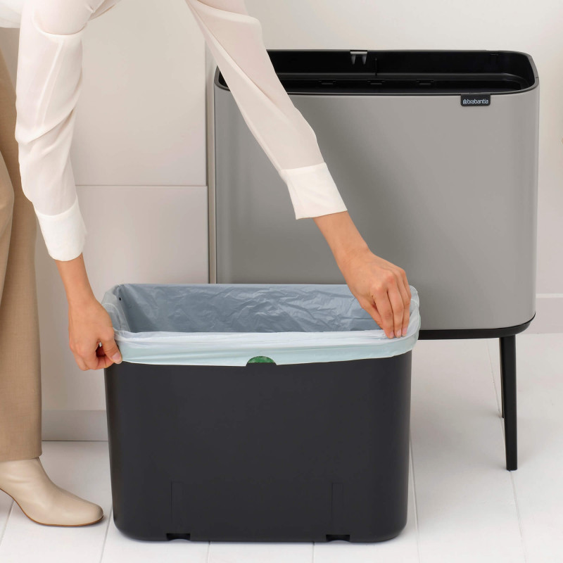 Coș de gunoi Brabantia Bo Touch 1010451, 36 l, deschidere lină și silențioasă, deschidere largă, gri deschis