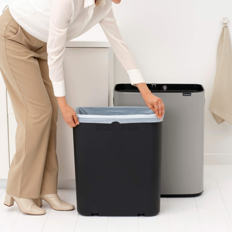Coș de gunoi Brabantia Bo Touch 1010455, 60 l, deschidere lină și silențioasă, deschidere largă, gri deschis