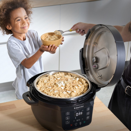 Multicooker Instant Pot Classic Mini 140800001, 800W, 3.8 l, 7 programe, Afisaj LCD, Otel inoxidabil, Negru
