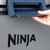 Cutie frigorifică Ninja FrostVault FB230EUGY, 28 l, pasivă, 48 de cutii, păstrează gheața până la 5 zile, compartiment uscat, roți, gri