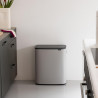 Coș de gunoi Brabantia Bo Touch 1010455, 60 l, deschidere lină și silențioasă, deschidere largă, gri deschis