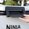 Lada frigorifica Ninja FrostVault FB131EUWH, 28 l, Pasiva, 48 doze, Pastreaza gheata pana la 5 zile, Compartiment uscat, Alb