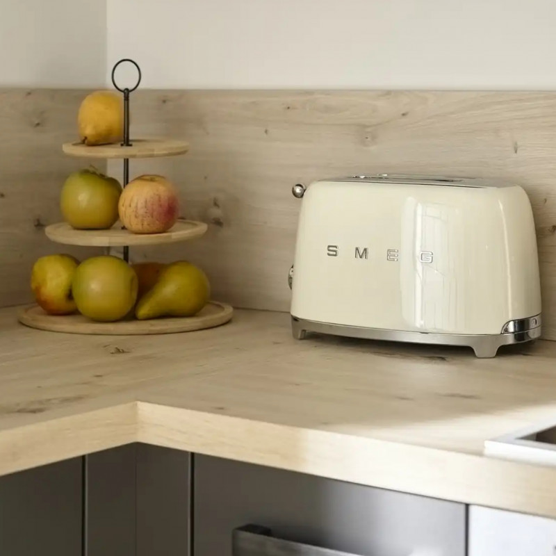 Prăjitor de pâine SMEG 50's Style TSF01CREU, 950 W, 2 felii, 6 niveluri, Tava pentru firimituri, Cablu integrat, Oțel inoxidabil, Culoare crem