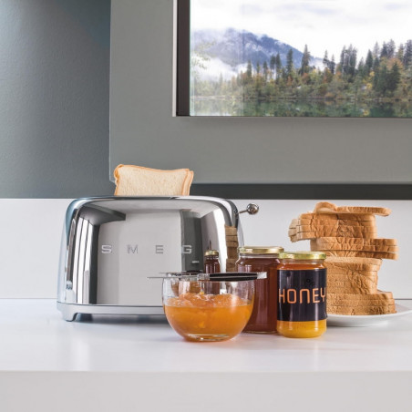 Prăjitor de pâine SMEG 50's Style TSF01SSEU, 950 W, 2 felii, 6 niveluri, Tava pentru firimituri, Cablu integrat, Oțel inoxidabil, Argintiu