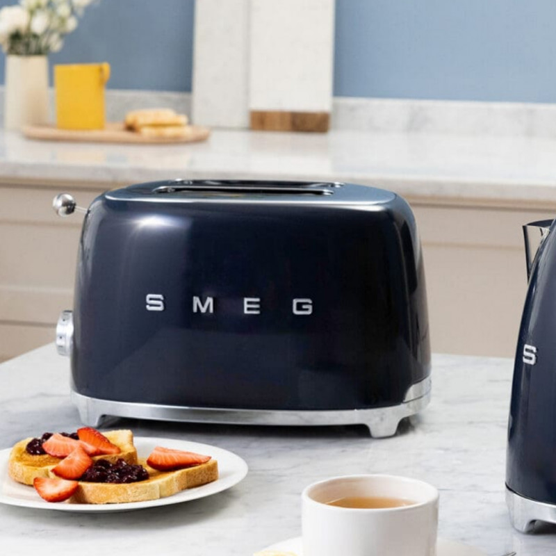 Prăjitor de pâine SMEG 50's Style TSF01NBEU, 950 W, 2 felii, 6 niveluri, Tava pentru firimituri, Cablu integrat, Oțel inoxidabil, Albastru închis