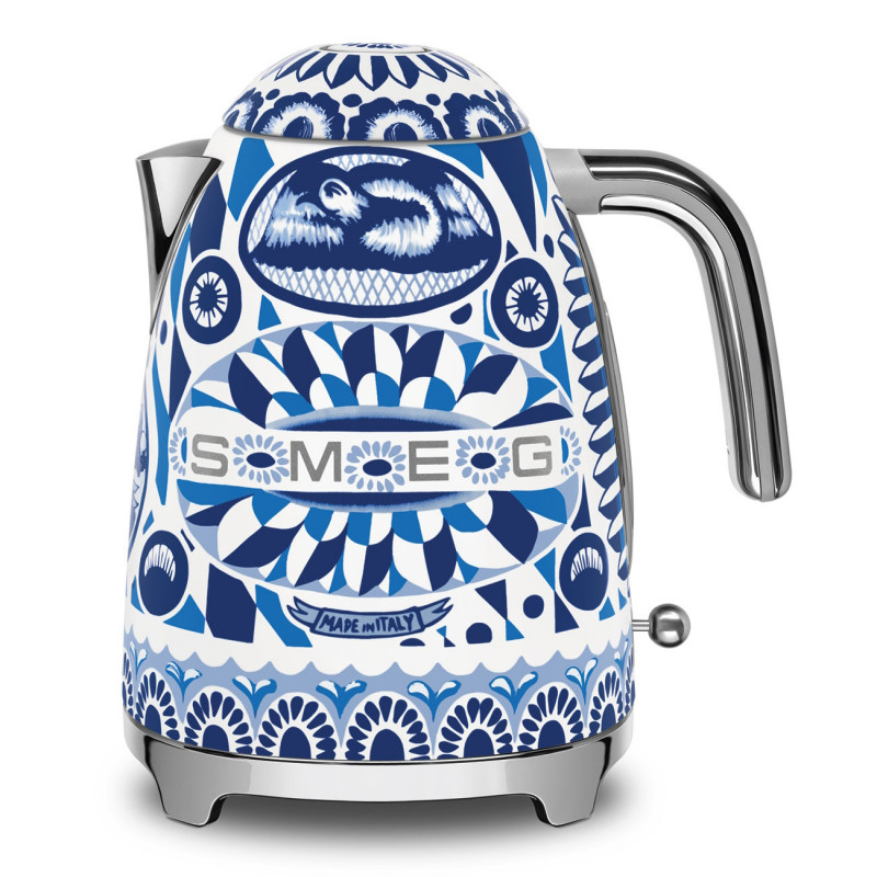 Ceainic electric SMEG Dolce & Gabbana KLF03DGBEU, 2400 W, 1,7 l, bază rotativă la 360°, finisaj lucios, albastru mediteranean