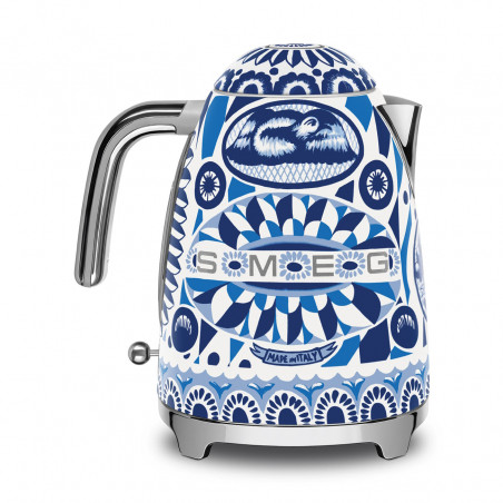 Ceainic electric SMEG Dolce & Gabbana KLF03DGBEU, 2400 W, 1,7 l, bază rotativă la 360°, finisaj lucios, albastru mediteranean