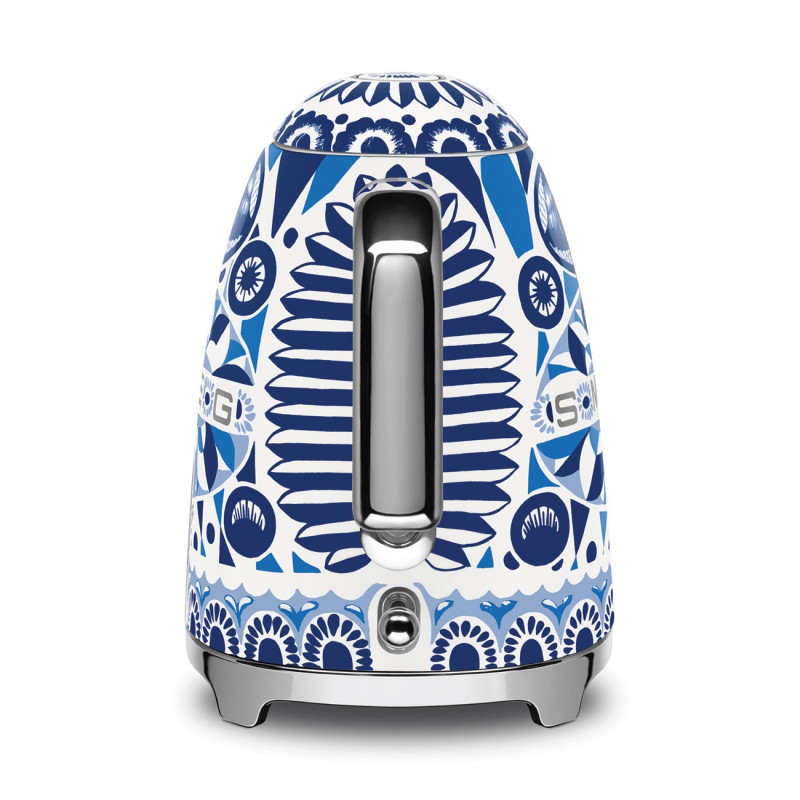 Ceainic electric SMEG Dolce & Gabbana KLF03DGBEU, 2400 W, 1,7 l, bază rotativă la 360°, finisaj lucios, albastru mediteranean