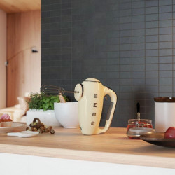 Mixer manual SMEG 50's Style HMF01CREU, 250 W, 9 viteze, funcție Turbo, afișaj LED ascuns, cronometru, accesorii, culoare crem