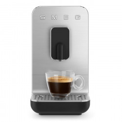 Mașină de espresso SMEG Collezione BCC11BLMEU, 1350 W, 19 bar, 1,4 l, 8 funcții, râșniță încorporată, negru
