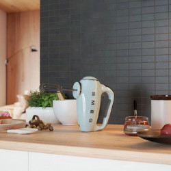 Mixer manual SMEG 50's Style HMF01PBEU, 250 W, 9 viteze, funcție Turbo, afișaj LED ascuns, cronometru, accesorii, albastru