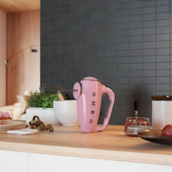Mixer manual SMEG 50's Style HMF01PKEU, 250 W, 9 viteze, funcție Turbo, afișaj LED ascuns, cronometru, accesorii, roz