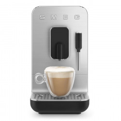 Mașină de espresso SMEG Collezione BCC12BLMEU, 1350 W, 19 bar, 1,4 l, 8 funcții, râșniță încorporată, duză de abur, negru