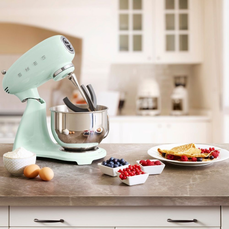 Mixer planetar SMEG SMF03PGEU, 800 W, 4,8 l, 10 viteze, funcție de pornire treptată, picioare antiderapante, verde pastel