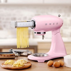 Mixer planetar SMEG SMF03PKEU, 800 W, 4,8 l, 10 viteze, funcție de pornire treptată, picioare antiderapante, roz