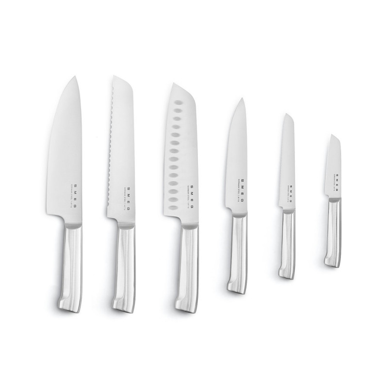 Set de cuțite cu suport SMEG KBSF02CR, 7 piese, mânere din lemn de salcâm, oțel inoxidabil german, culoare crem